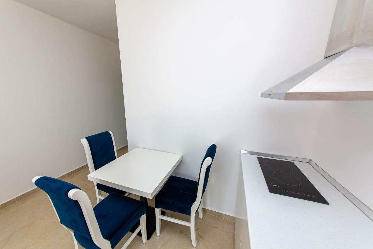 Santa Oliva Suites Ksamil Exterior foto