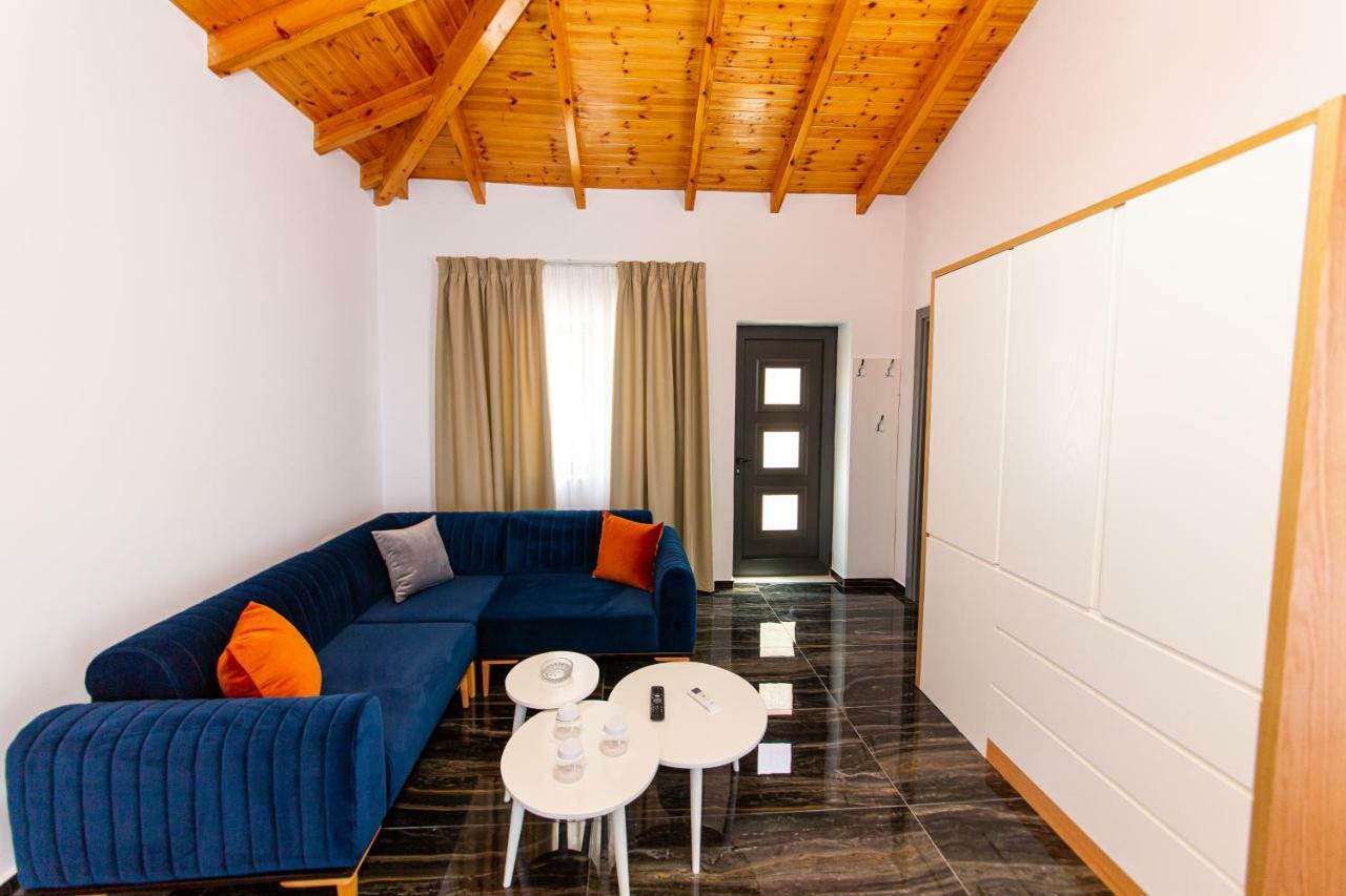 Santa Oliva Suites Ksamil Exterior foto
